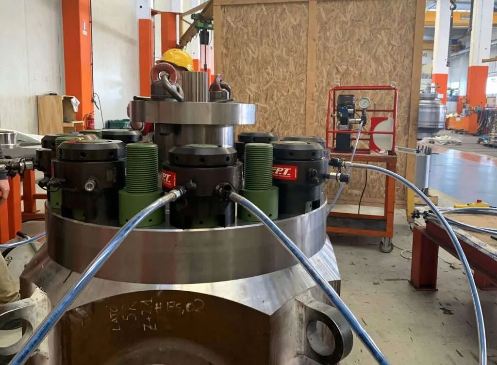 Pompe hydraulique électrique 1500 bars